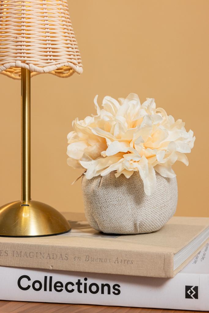 Flower Bomb Vanilla Garden